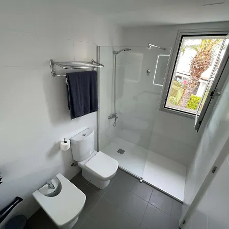 Casa-mont-roig, New Renovated, 5 Minutes To Appartement