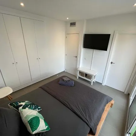 Casa-mont-roig, New Renovated, 5 Minutes To Appartement Mont-roig del Camp