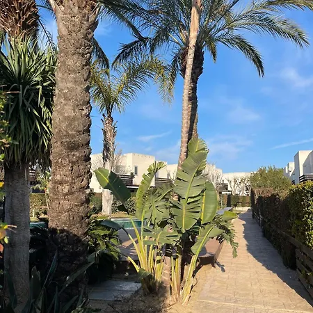 Casa-mont-roig, New Renovated, 5 Minutes To